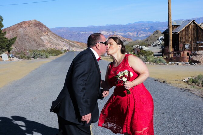 Wedding Ceremony: Nelson Ghost Town - Photography is one of the strongest parts of the package