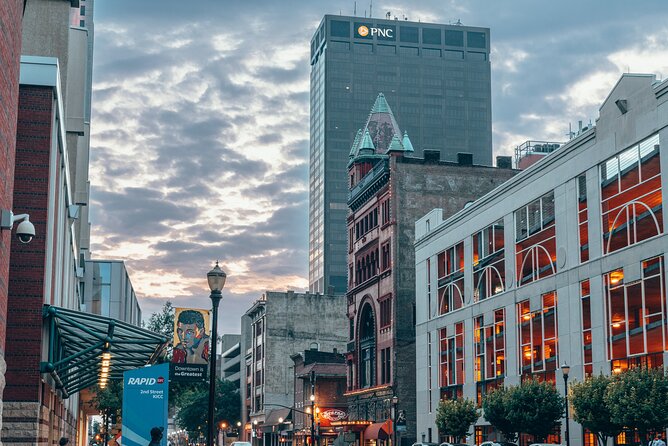 Whispers on Whiskey Row: Murder, Crime, & Ghost Tour w/Cocktail - Key points to know before booking
