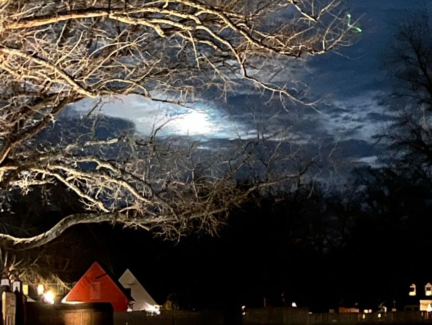 Williamsburg: Dead of Night Paranormal investigations Tour - A working ghost hunt, not just a nighttime walk