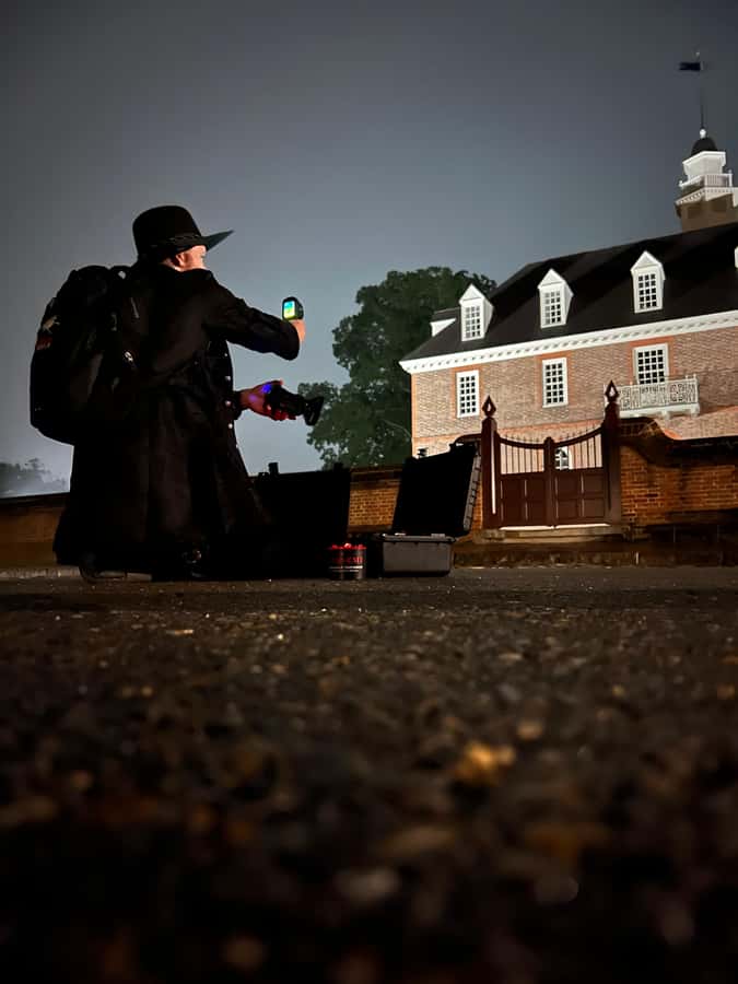 Williamsburg: Dead of Night Tour with Paranormal Equipment - The Peyton Randolph House and its darker reputation