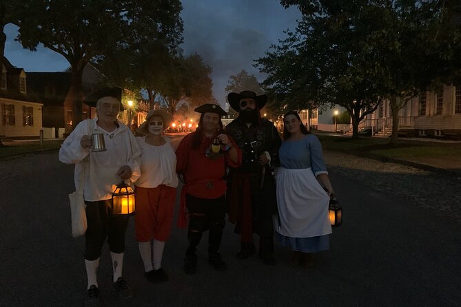 Williamsburg Ghosts, Witches and Pirates Tour - Why Colonial Williamsburg works so well after dark