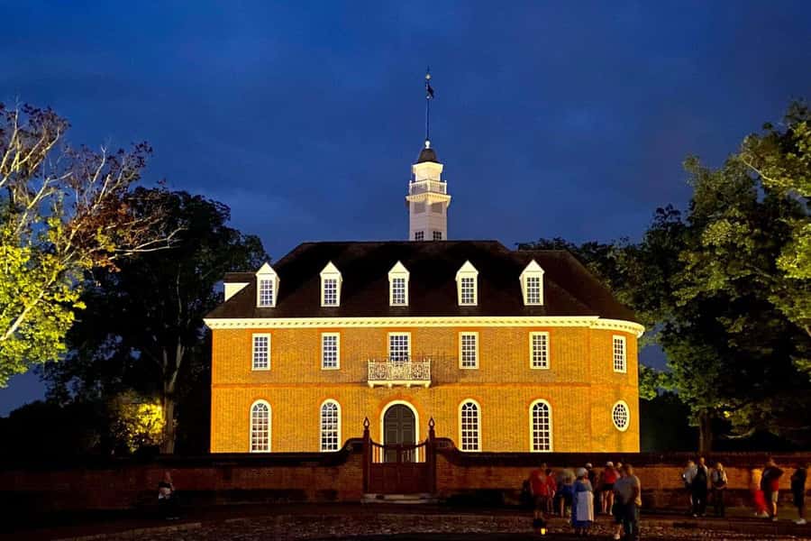 Williamsburg: Haunted Ghosts, Witches, and Pirates Tour - Key points to know before you book