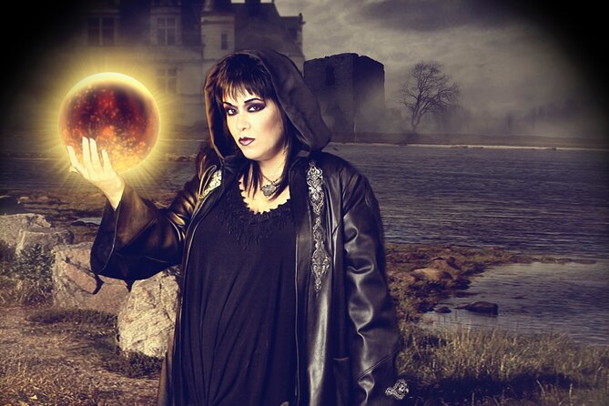 Witches and Warlocks Located @ Las Vegas Blvd - The magic is close enough to inspect