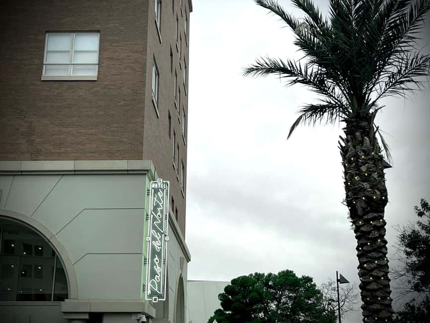 Wraiths of the West Texas Wind: El Paso Ghost Tour - What the one-hour format means for you