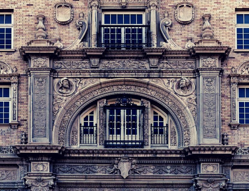 Wraiths of the West Texas Wind: El Paso Ghost Tour - The De Soto Hotel and a mysterious fire