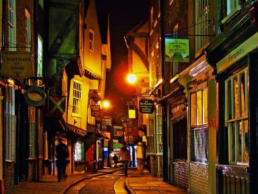 York : Private Ghost Hunt - The pace, length, and walking demands